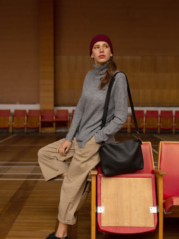 ROBIN Leather Handbag Large - Black